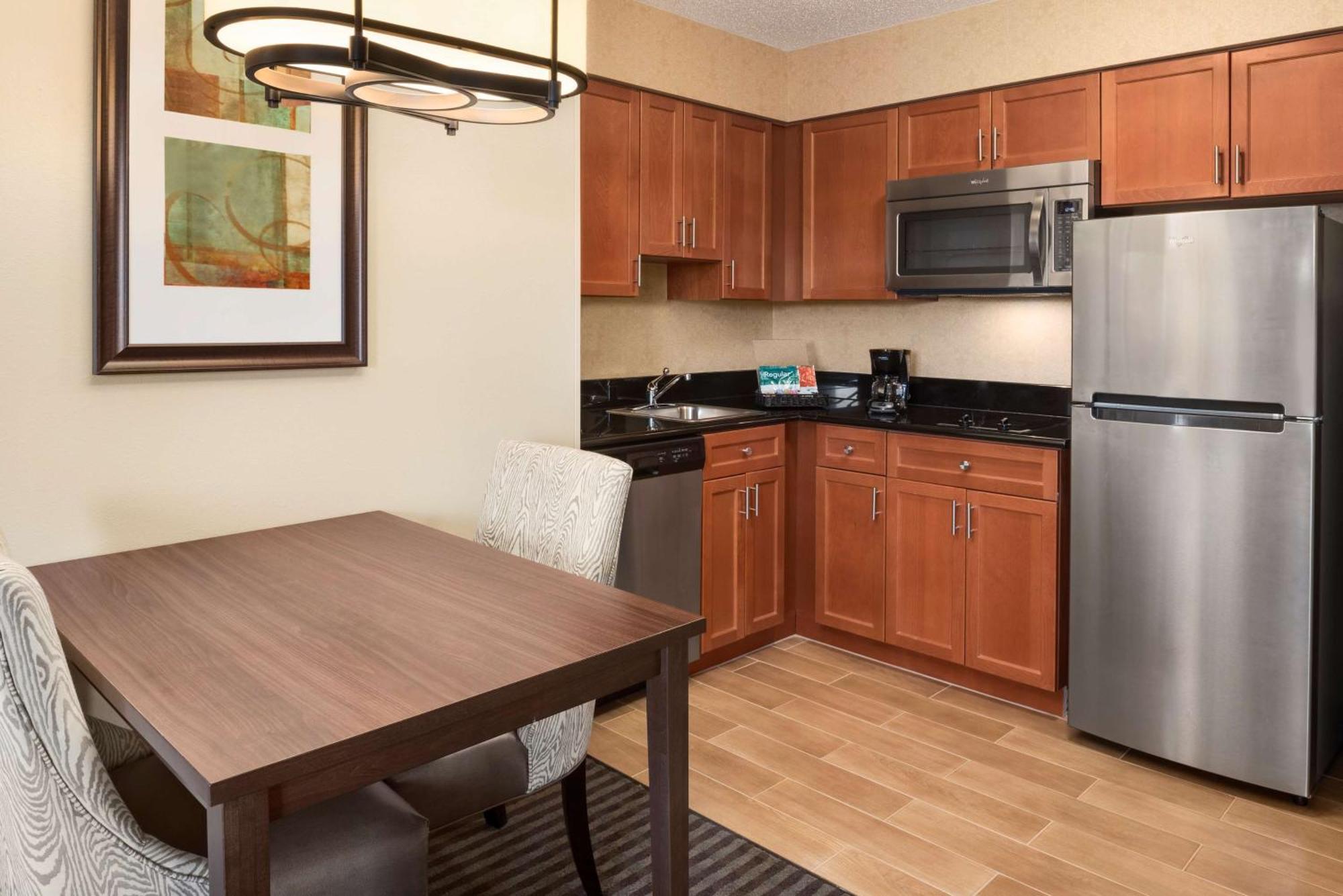 Homewood Suites By Hilton Columbus-Hilliard Eksteriør billede