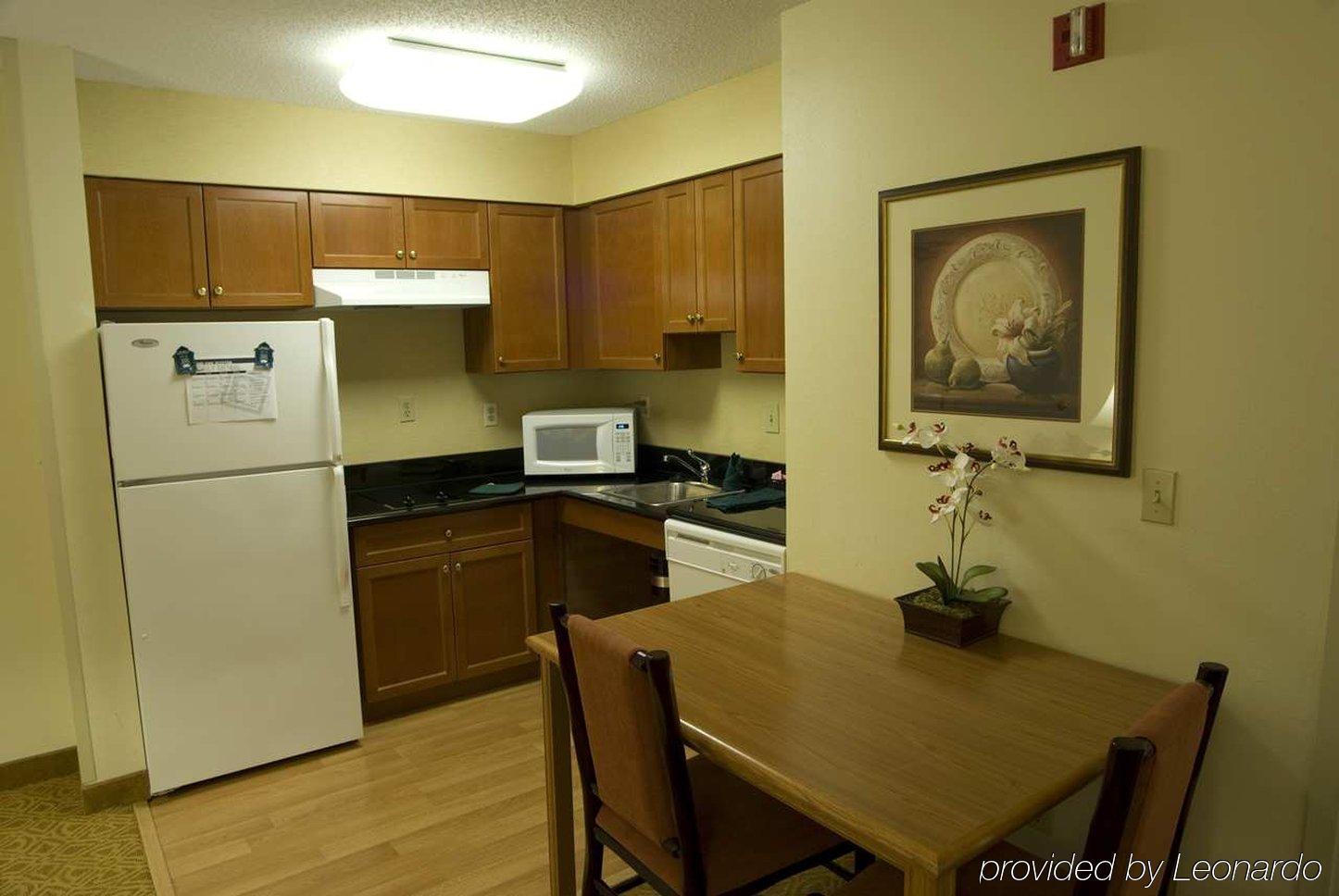 Homewood Suites By Hilton Columbus-Hilliard Værelse billede